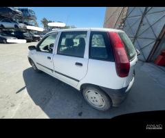 Ricambi Fiat Punto 1.2 benz 73cv del 1996