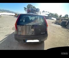 Ricambi Fiat Punto 1.2 benz 60cv del 2002