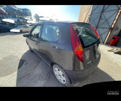 Ricambi Fiat Punto 1.2 benz 60cv del 2002