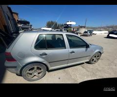 Ricambi Volkswagen Golf 4 1.9 TDi 115cv del 2001 - 17