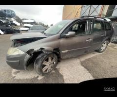 Ricambi Renault Megane 1.5 dCi 100cv del 2005 - 18