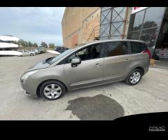 Ricambi Peugeot 5008 2.0 HDi 150cv del 2011