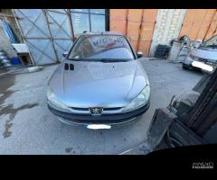 Ricambi Peugeot 206 1.4 HDi 68 cv del 2003