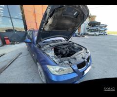 Ricambi BMW 320 Touring 2.0 diesel 163cv del 2007 - 23