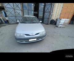 Ricambi Renault Laguna 1.8 benz 93cv del 1995