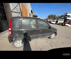 Ricambi Fiat Panda 1.2 benz 60cv del 2005 - 19