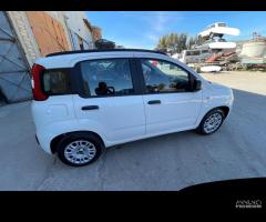 Fiat Panda 1.2 benz del 2019 - 21