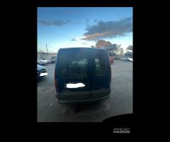 Ricambi Renault Kangoo 1.9 diesel 64cv del 2000