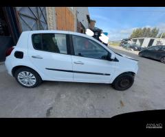 Ricambi Renault Clio 1.5 diesel 68cv del 2009