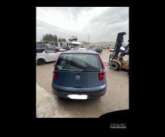 Ricambi Fiat Punto 1.3 MTJ 75cv del 2004