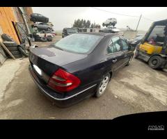 Ricambi Mercedes-Benz E270 CDI 177cv del 2002