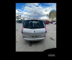 Ricambi Renault Scenic 1.5 DCi del 2008