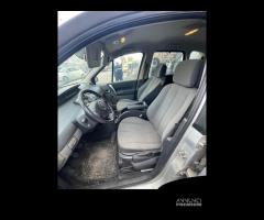 Ricambi Renault Scenic 1.5 DCi del 2008