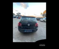 Ricambi Golf 5 2.0 TDI 140cv del 2004