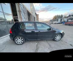 Ricambi Golf 5 2.0 TDI 140cv del 2004