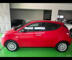 Lancia Ypsilon 1.0 FireFly 5 porte S&S Hybrid Silv - 8