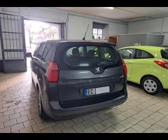 Peugeot 5008 1.6 HDi 112CV 2010 unico prop 7 posti - 8