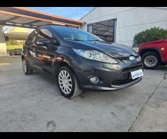 Ford Fiesta 1.4 TDCi 5p. Ghia