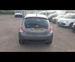 Lancia Ypsilon 0.9 TwinAir 85 CV 5 porte S&S DFN G