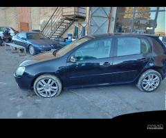 Ricambi Volkswagen Golf 5 1.6 FSI 116cv del 2005