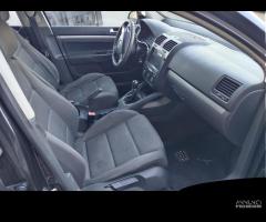 Ricambi Volkswagen Golf 5 1.6 FSI 116cv del 2005 - 6