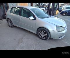 Ricambi Volkswagen Golf 5 1.9 TDI 105cv del 2005