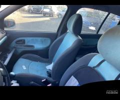 Ricambi Renault Clio 1.5 dCi 65cv del 2002 - 7