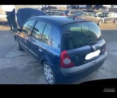 Ricambi Renault Clio 1.5 dCi 65cv del 2002 - 17