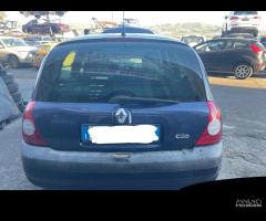 Ricambi Renault Clio 1.5 dCi 65cv del 2002 - 18