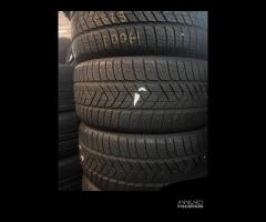 Gomme seminuove  255 40 19 pirelli