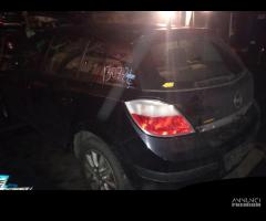 OPEL ASTRA 1.3 TD 2006 Z13DTH PER RICAMBI