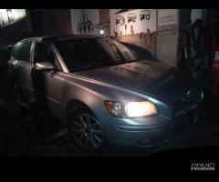 VOLVO V50 2.0 TD 2005 D4204T PER RICAMBI