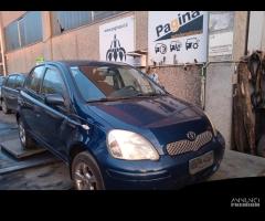 TOYOTA YARIS 1.4 TD 2003 1NDTV PER RICAMBI