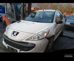 PEUGEOT 206 PLUS 1.1 B 2010 HFX PER RICAMBI