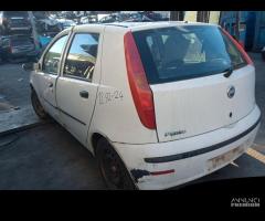 FIAT PUNTO 3A SERIE 1.3 TD 2003 188A9000 PER RICA