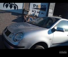 VOLKSWAGEN POLO 1.2 B 2004 AWY PER RICAMBI