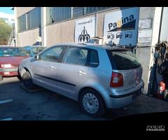 VOLKSWAGEN POLO 1.2 B 2004 AWY PER RICAMBI