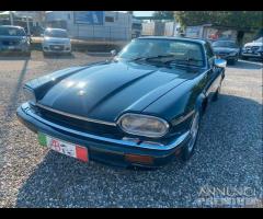 Jaguar xjs 4.0 celebration