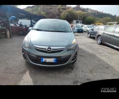 Opel Corsa 1.3 diesel neopatentati 5 porte - 8