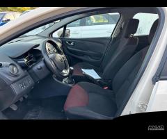 Renault Clio Sporter dCi 8V 75 CV Moschino Life - 8