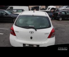 TOYOTA YARIS 1.4 B 74KW 5M 5P (2010) RICAMBIO USAT