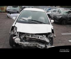 TOYOTA YARIS 1.4 B 74KW 5M 5P (2010) RICAMBIO USAT - 8