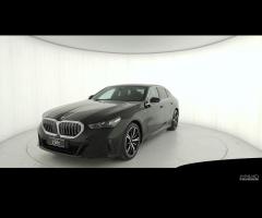 BMW Serie 5 G60 Berlina - 520d 48V xdrive M Sport