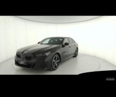 BMW Serie 5 G60 Berlina - 520d 48V sdrive M Sport