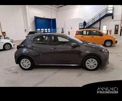 TOYOTA YARIS Hybrid Business MY20 5 PORTE