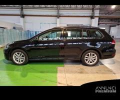 VOLKSWAGEN GOLF VARIANT VII 1.6 TDI Business BMT