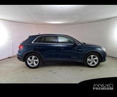 AUDI Q3 35 TDI S tronic Business Advanced