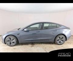 TESLA MODEL 3 75 kWh Long Range Dual Motor AWD 4 P