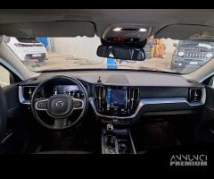 VOLVO XC60 D4 Business - 3