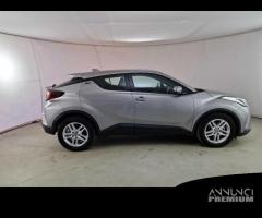 TOYOTA C-HR 1.8H 98CV E-CVT Business - 1